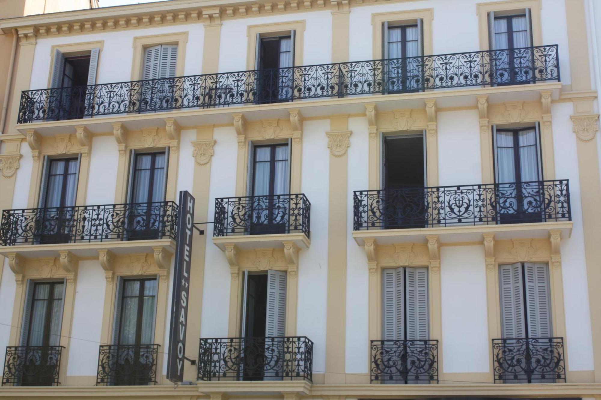 Hotel Savoy Aix-les-Bains Buitenkant foto
