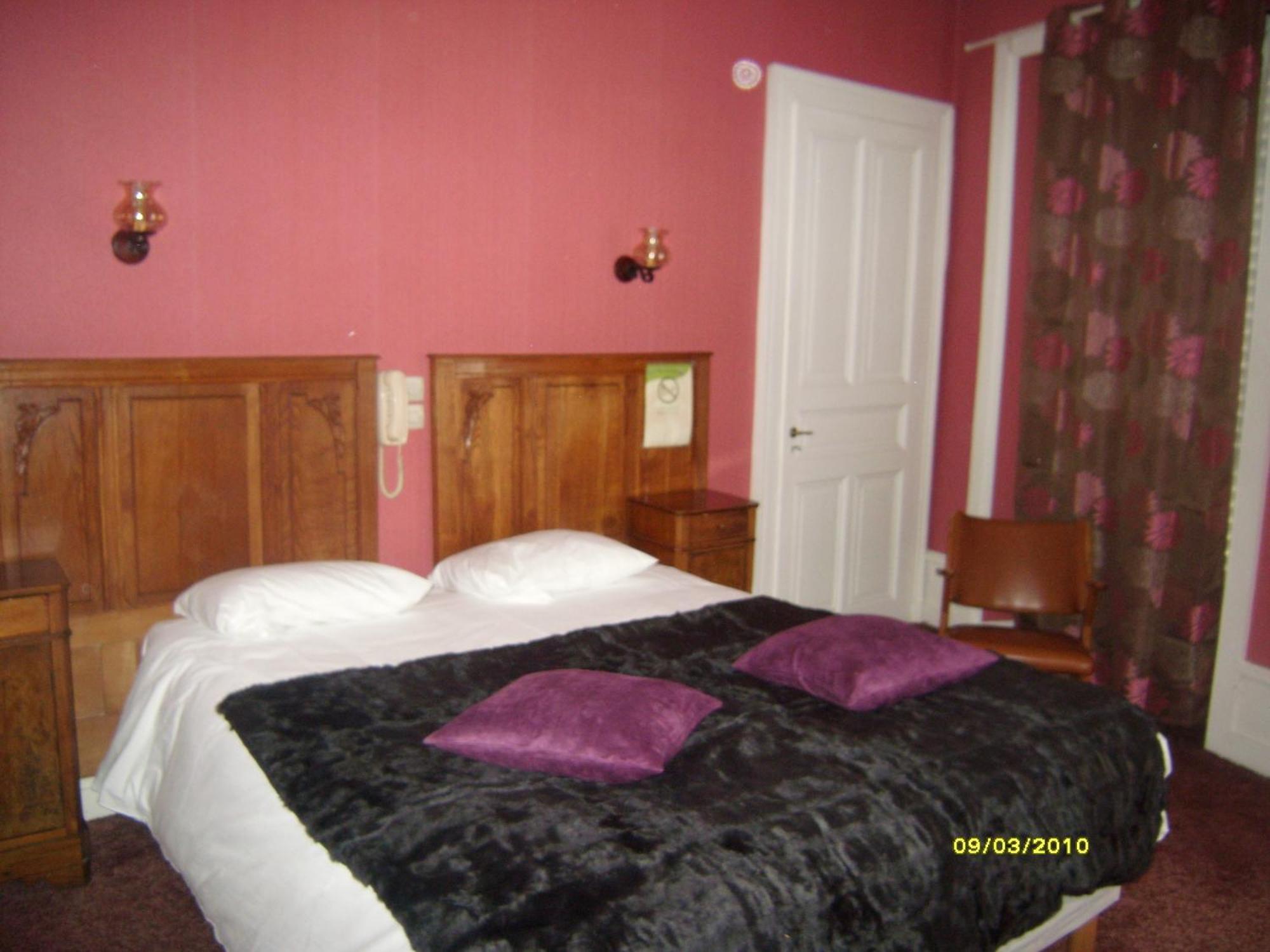 Hotel Savoy Aix-les-Bains Buitenkant foto
