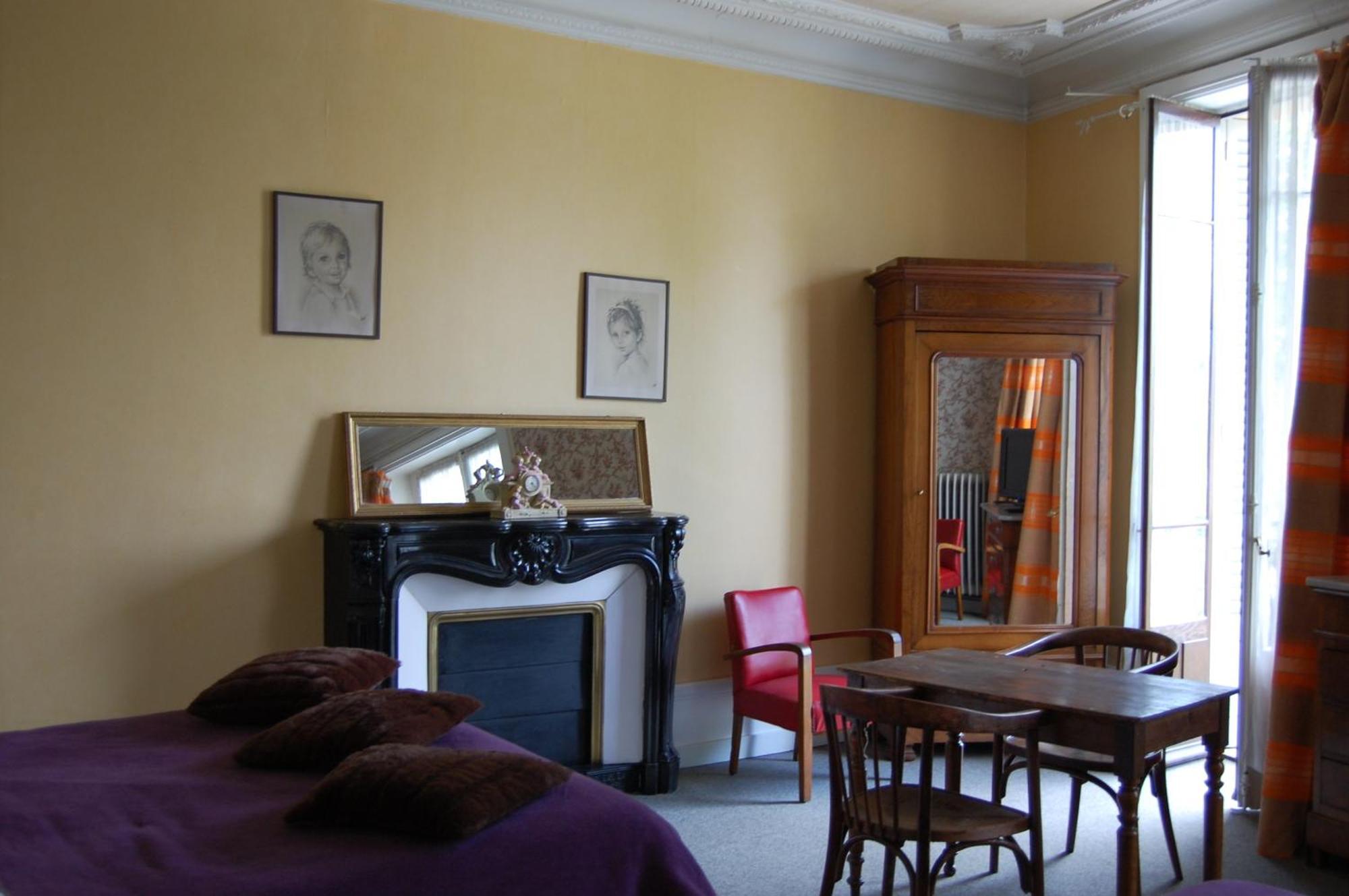 Hotel Savoy Aix-les-Bains Buitenkant foto